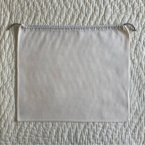 Bally Medium Large Dust Bag - Picture 6 of 7